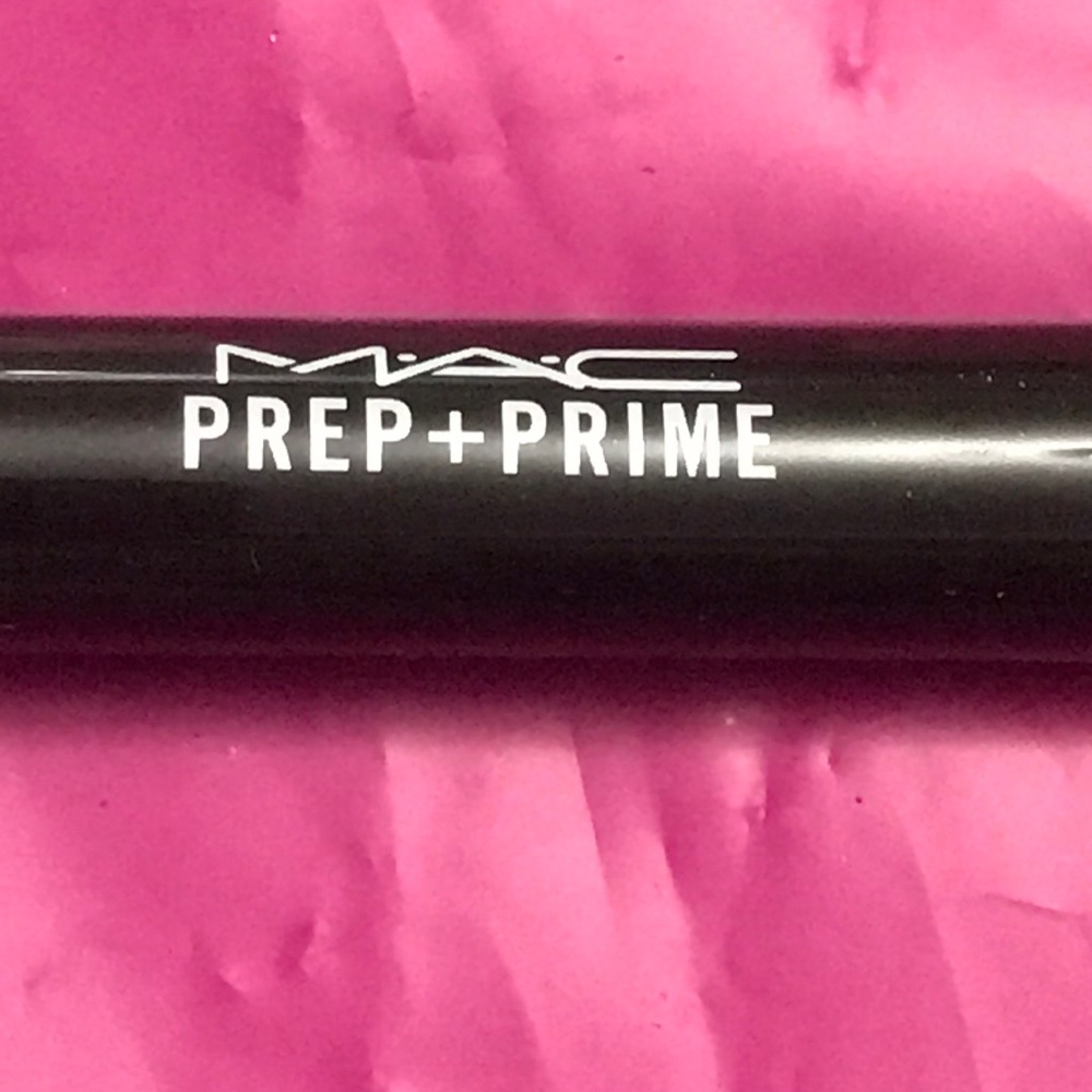 MAC Prep+Prime Lip Base NEW